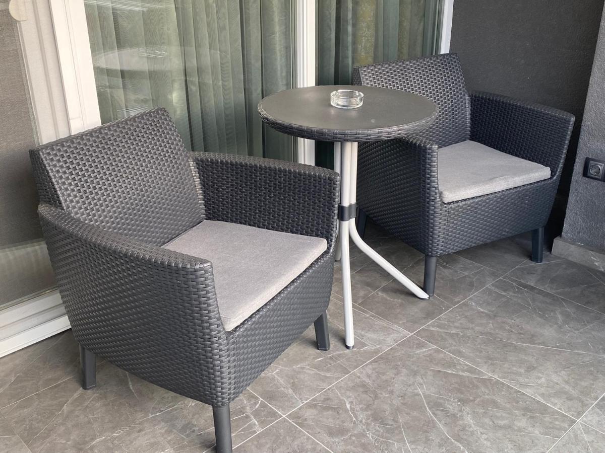 Noir Silvery Apartman Сегед Екстер'єр фото