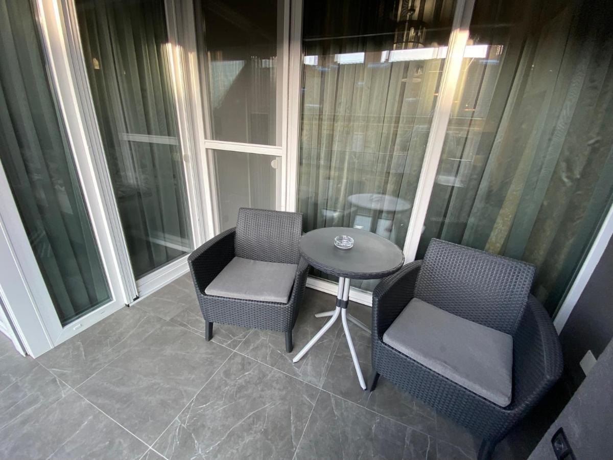 Noir Silvery Apartman Сегед Екстер'єр фото